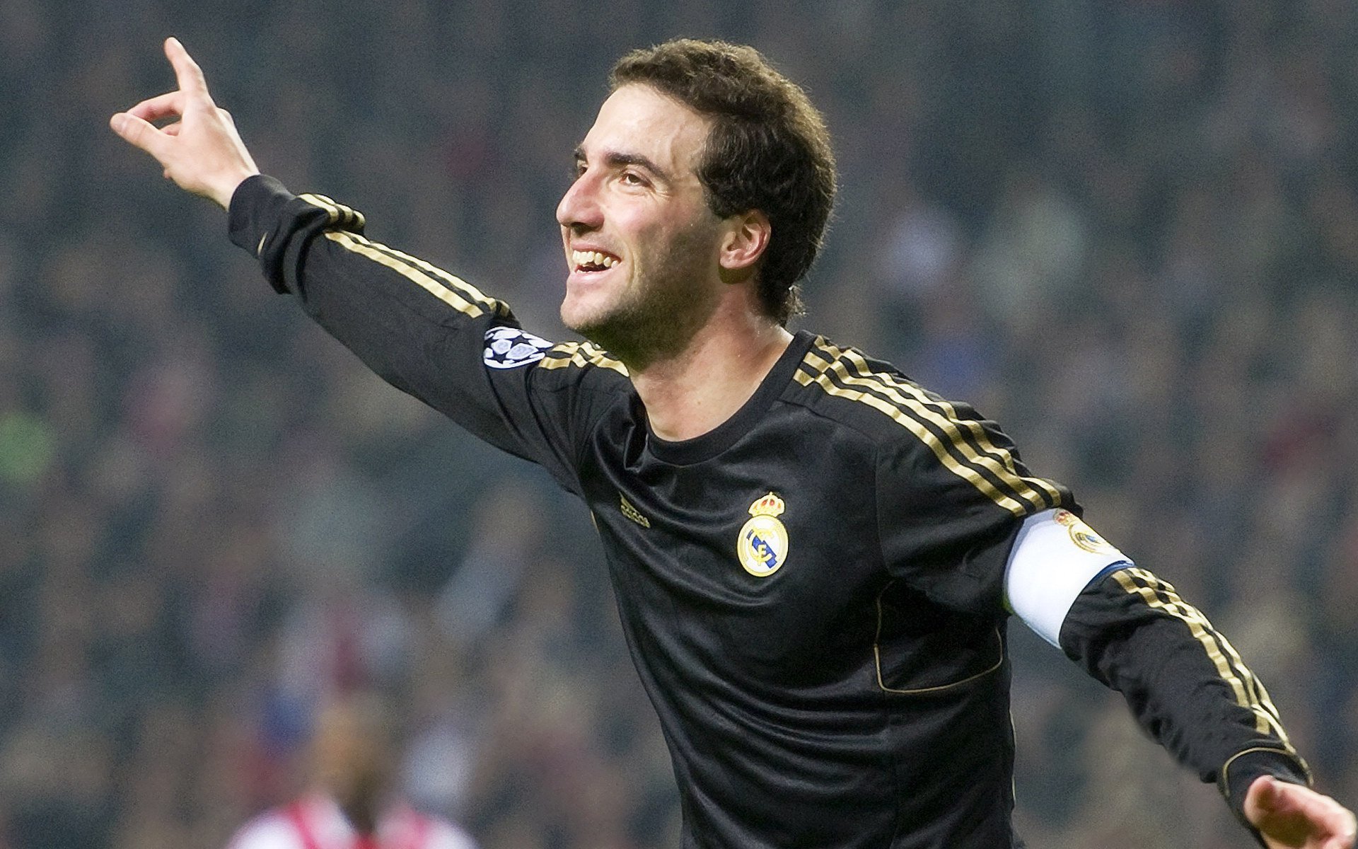 西雅图海湾人签约新外援,增强进攻实力,西雅图海湾人足球战绩